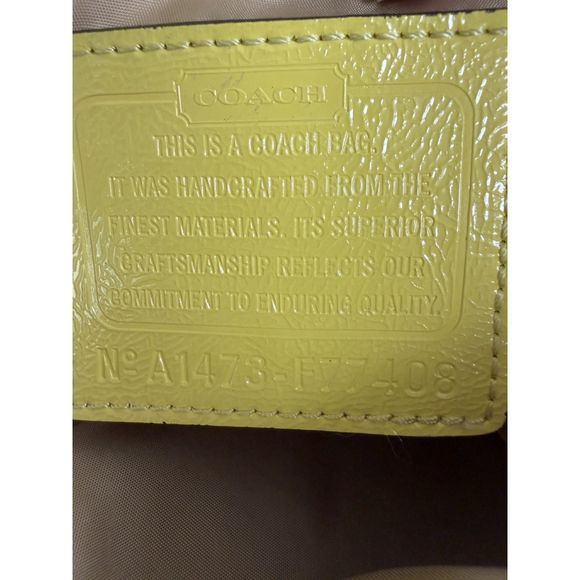 Vintage 90’s Coach Signature Logo Yellow
Nylon Colorblock Crossbody Bag F77408 - Picture 13 of 15